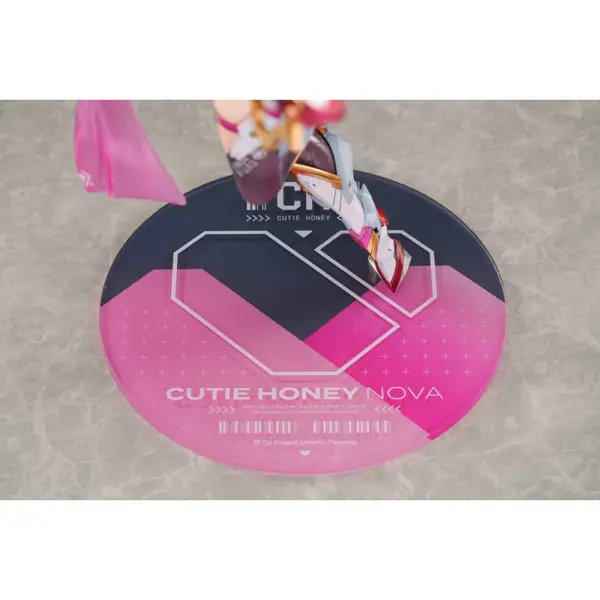 CUTIE HONEY NOVA Figurine Cutie Honey Nova Magi Arts