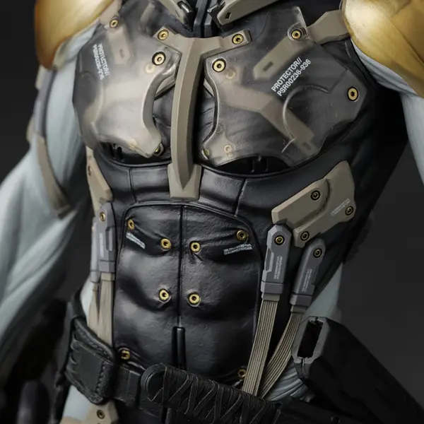 METAL GEAR SOLID 4 Statue Raiden Gecco