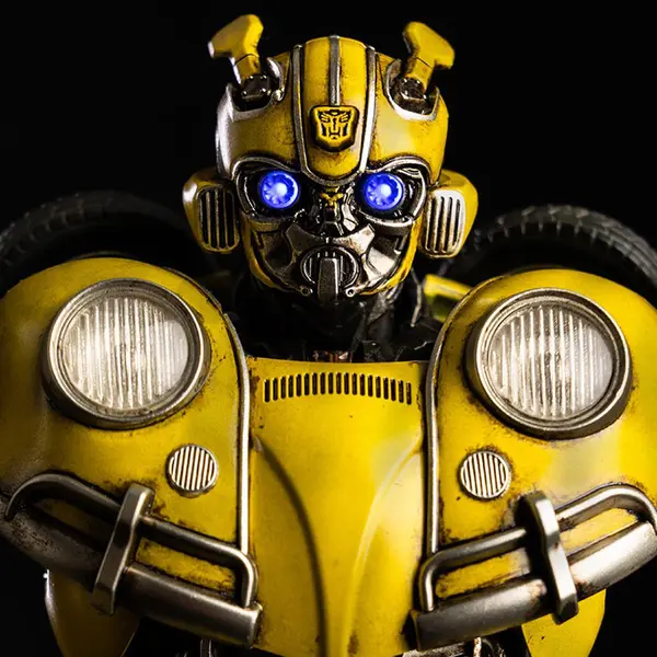 TRANSFORMERS Figurine Bumblebee DLX Threezero