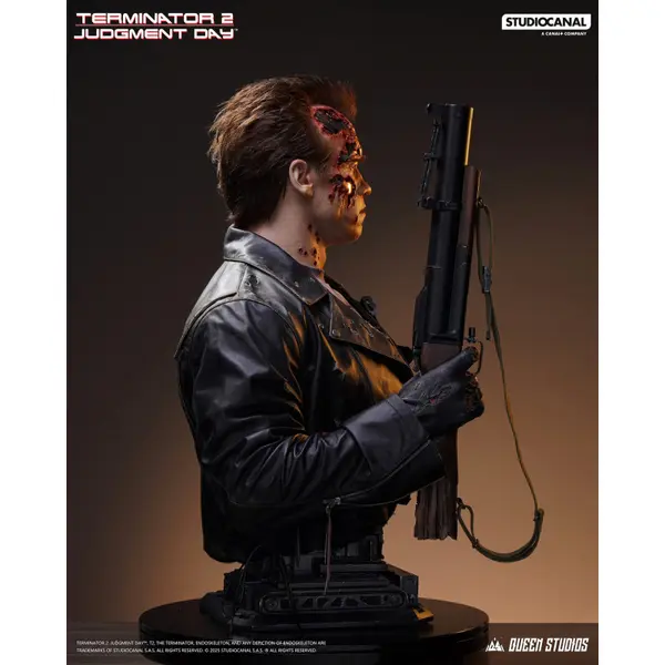 TERMINATOR 2 Buste Taille Réelle T-800 Battle Damaged Queen Studios