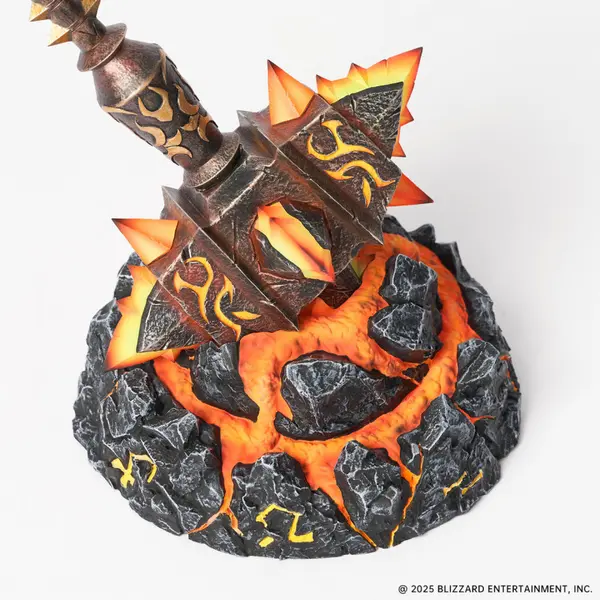 WORLD OF WARCRAFT Réplique Sulfuras Hand of Ragnaros Blizzard