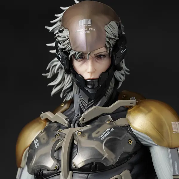 METAL GEAR SOLID 4 Statue Raiden Gecco