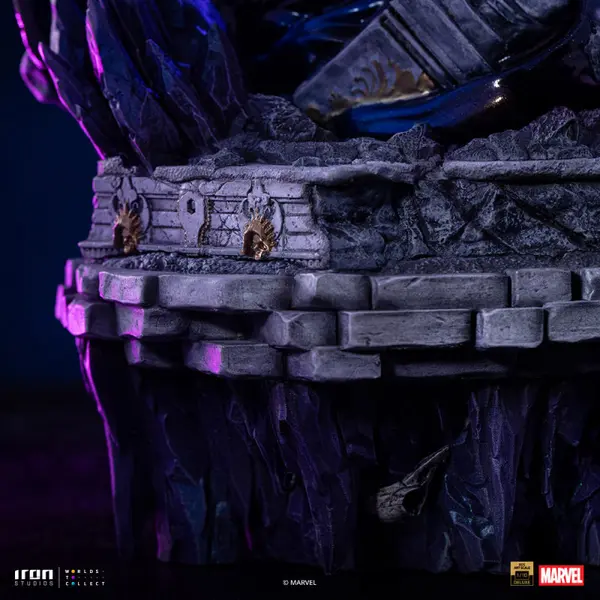 MARVEL Statue Silver Surfer Deluxe Art Scale Iron Studios