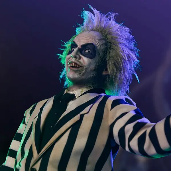 BEETLEJUICE Statue Beetlejuice Premium Format Figure Sideshow