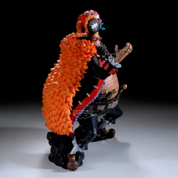 ONE PIECE Figurine Grandista Marshall D. Teach Banpresto
