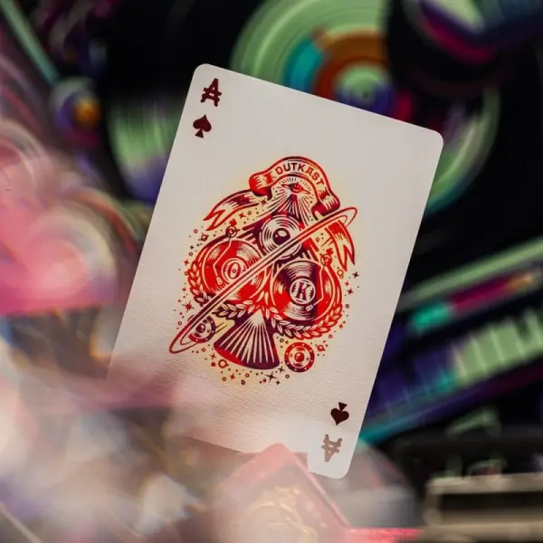 Outcast - Jeu de cartes Outcast Red Velvet