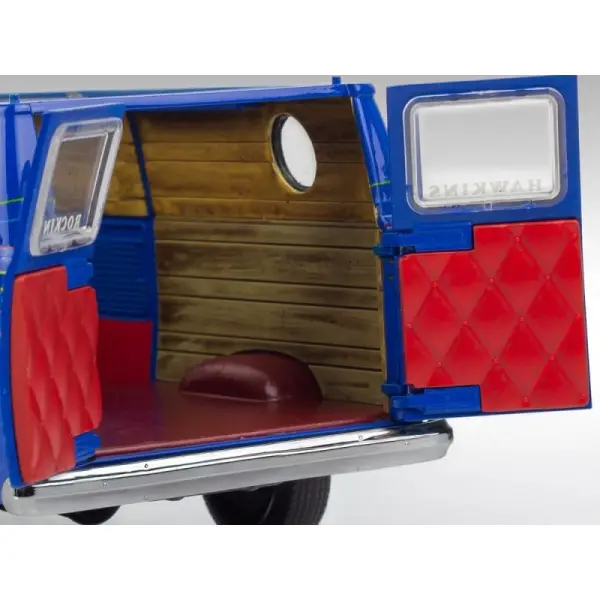 Stranger Things - Model Kit 1/25 Squawk Van 21 cm